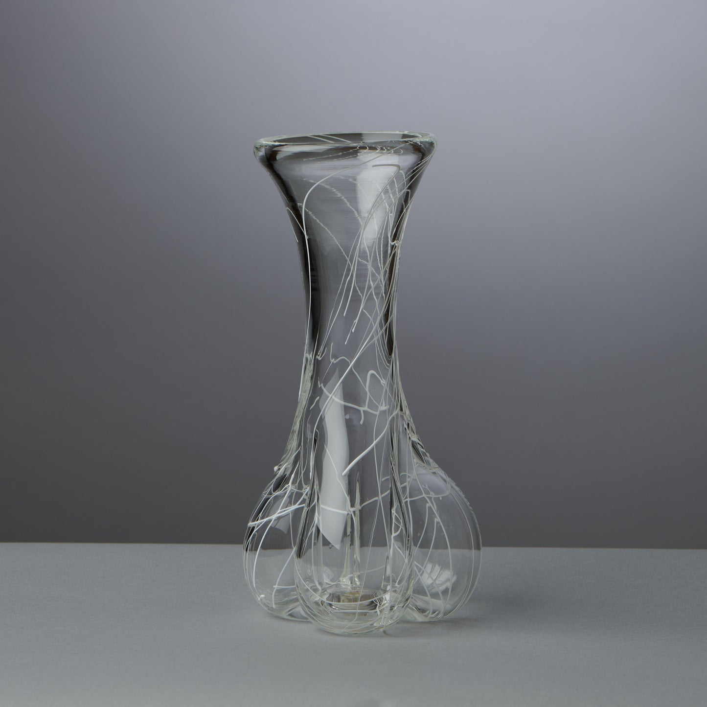 Trefoil Bud Mycelium Vase
